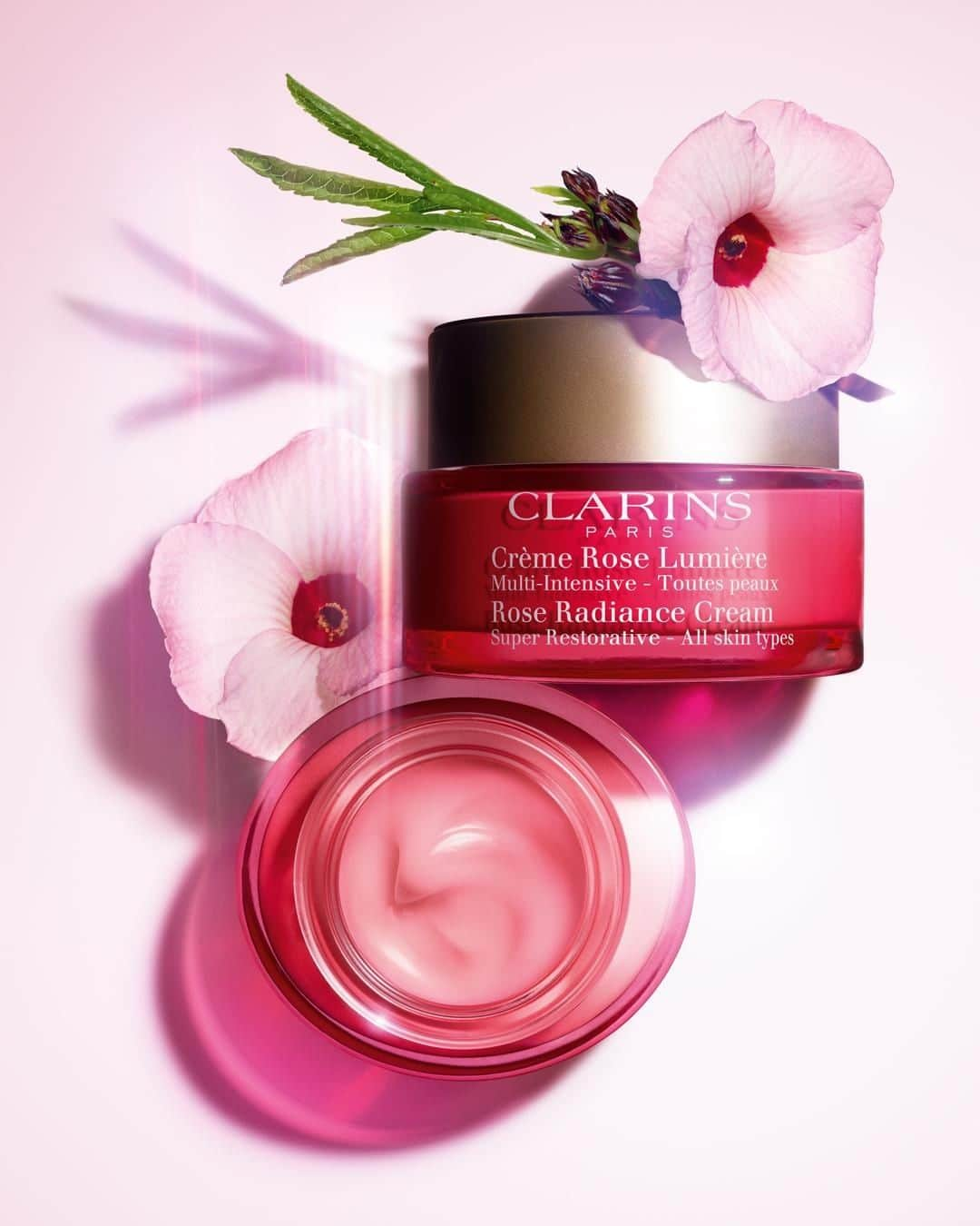 Clarins Middle Eastのインスタグラム