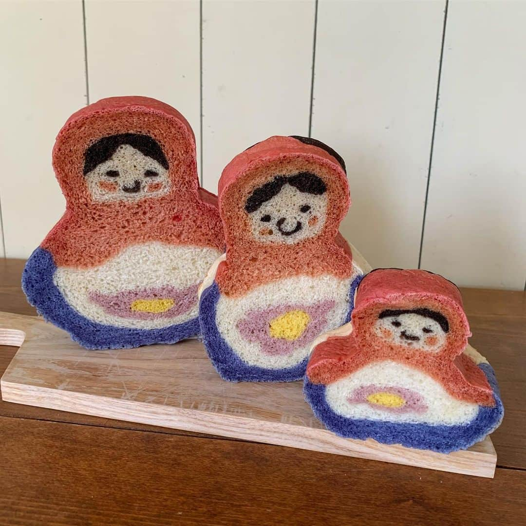 Ranさんのインスタグラム写真 - (RanInstagram)「. . #イラストパン  #マトリョーシカ . . イラストパンのマトリョーシカ♡ . . Matryoshka！ . . . #bread #illustrationbread #Matryoshka #kawaii #kawaiifood #japanefood #breadclass #Russia #🇷🇺 #toy #食パン #手作りパン #手作り食パン #ロシア #おもちゃ #キャラパン #キャラフード #キャラ弁 #女の子 #無添加 #かわいいパン #パン教室 #konel」7月31日 23時00分 - konel_bread