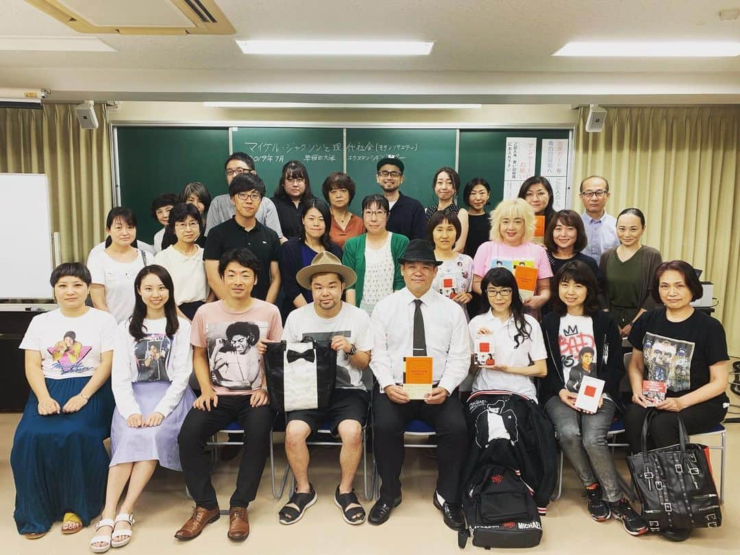 西寺郷太さんのインスタグラム写真 - (西寺郷太Instagram)「早稲田大学エクステンションセンター。「マイケル・ジャクソンと現代社会（モダン・ソサエティ）」全四回終了。30人限定。弁護士・高木良平さんを迎えて、トータル６時間。生徒の皆さんの熱気溢れる姿勢に感謝。大学側からも喜んでもらえました。」7月31日 23時05分 - gota_nonareeves