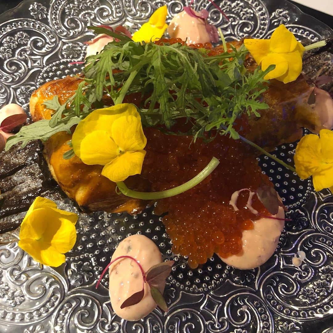 sdiningのグルメインスタ