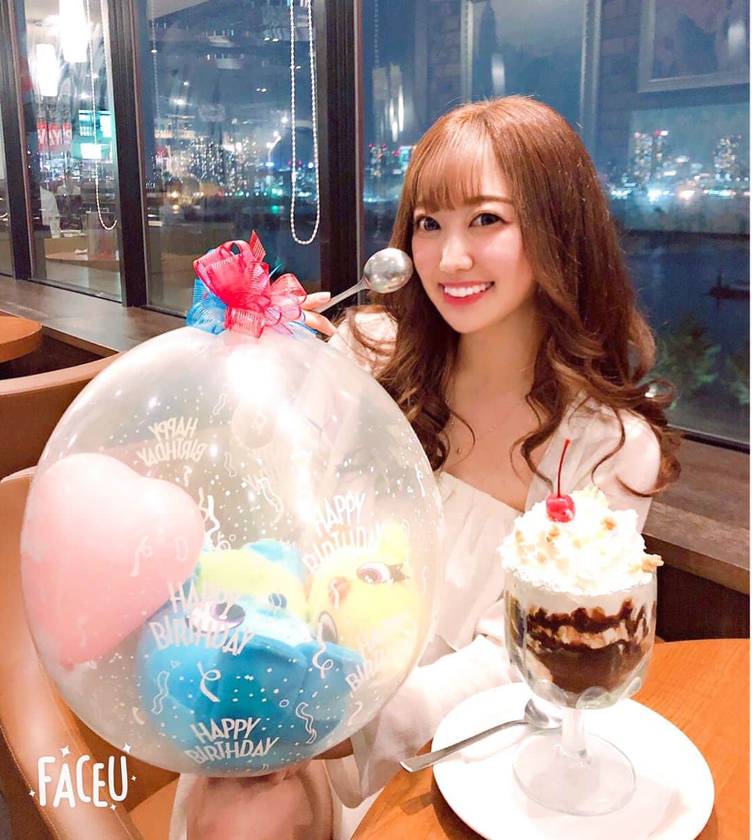 のインスタグラム：「🎂💓🎂💓🎂. * 🎂誕生日当日ゎお台場へ🌈💕🌈. のんびりドライブday🚗💨. 毎年お祝いしてもらてる❤️💓❤️. 👉감사합니다〜♡♡♡. * ♡♡2019.07.29♡♡. #follow #me #birthday #happybirthday #thankyou #japan #asiangirls #idol #odaiba #travel #travelphotography #グラビア #アイドル #恵比寿マスカッツ #お台場 #誕生日 #팔로우 #팔로미 #패션스타그램 #여행스타그램 #먹스타그램 #셀카 #얼스타그램 #happybirthdaytome」