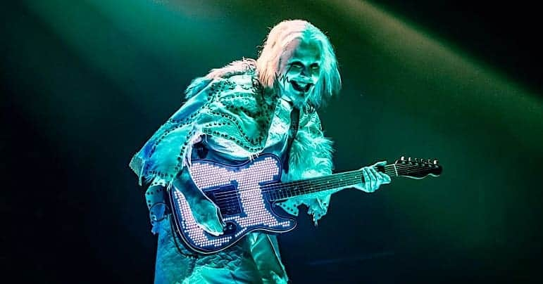 スラッシュさんのインスタグラム写真 - (スラッシュInstagram)「Happy Birthday #John5 ! iiii]; )'」8月1日 1時12分 - slash