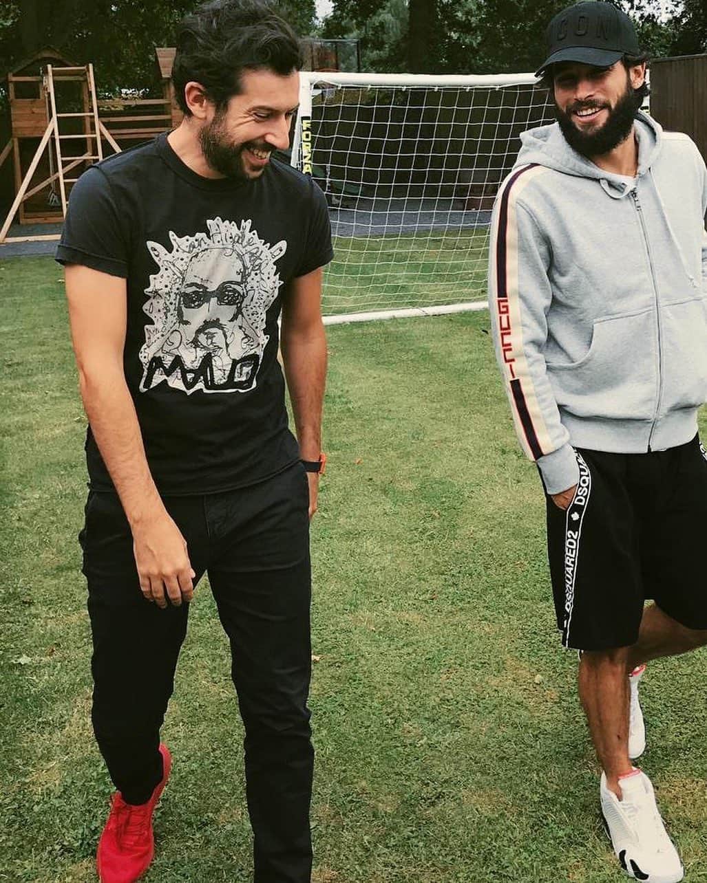 ホタのインスタグラム：「Visitas que siempre alegran 👊🏻🙌🏻 / Thanks for the visit 🔝」
