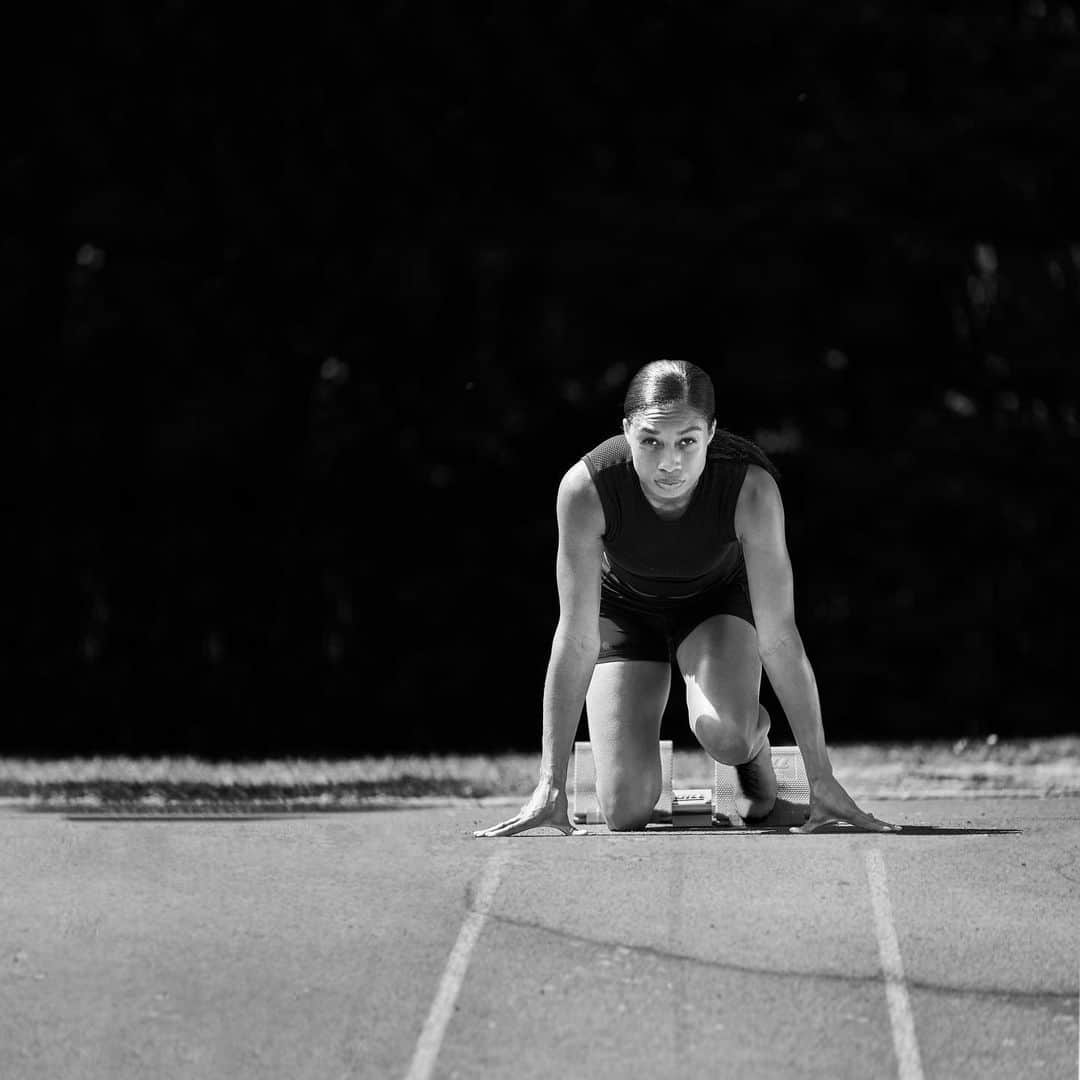 アリソン・フェリックスさんのインスタグラム写真 - (アリソン・フェリックスInstagram)「BREAK RECORDS. BREAK BARRIERS. BREAK THE SILENCE. • Today I’m announcing my partnership with @athleta . At a time when I felt scared and unseen Athleta reminded me of my worth. They reminded me that my voice not only has power, but is necessary. They reminded me that we are most powerful when we push ourselves and inspire each other. They reminded me that I’m more than an athlete. • @athleta thank you for believing in me. For supporting me. For standing with me. For standing for something. #powerofshe」8月1日 1時29分 - allysonfelix