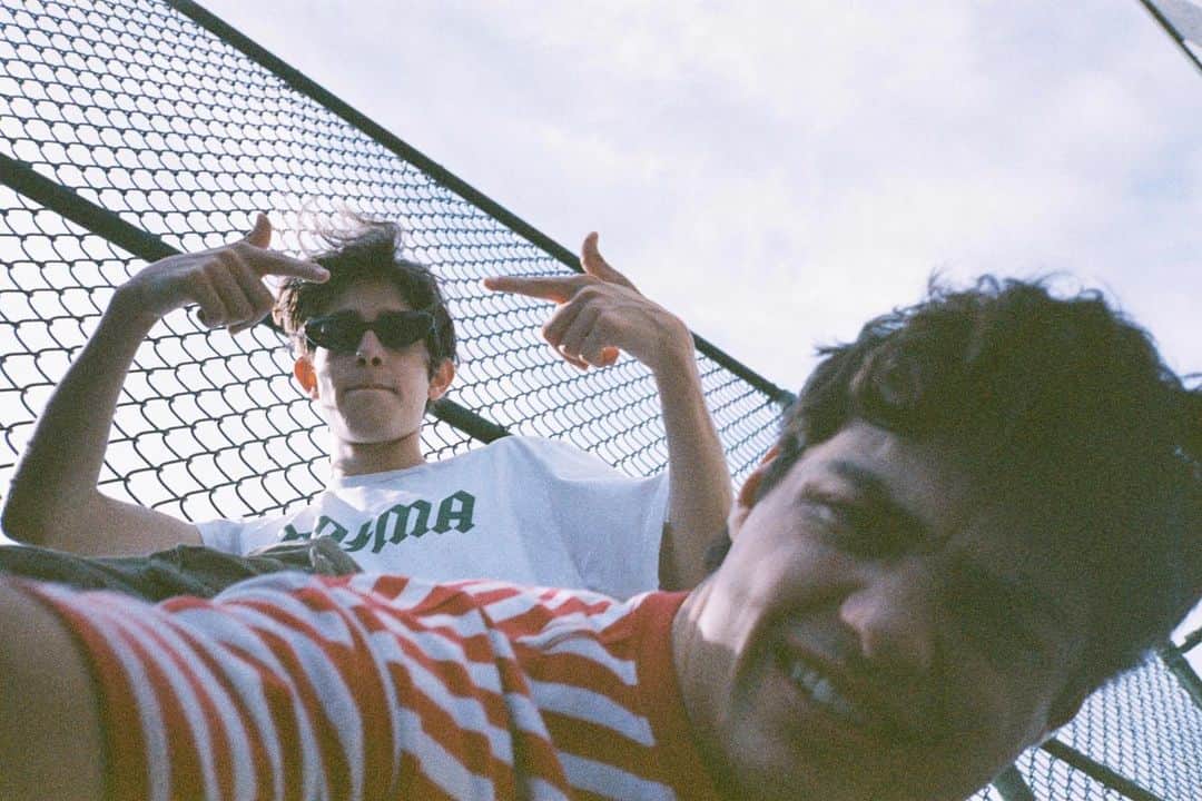 ノア・センティネオのインスタグラム：「Lil big」