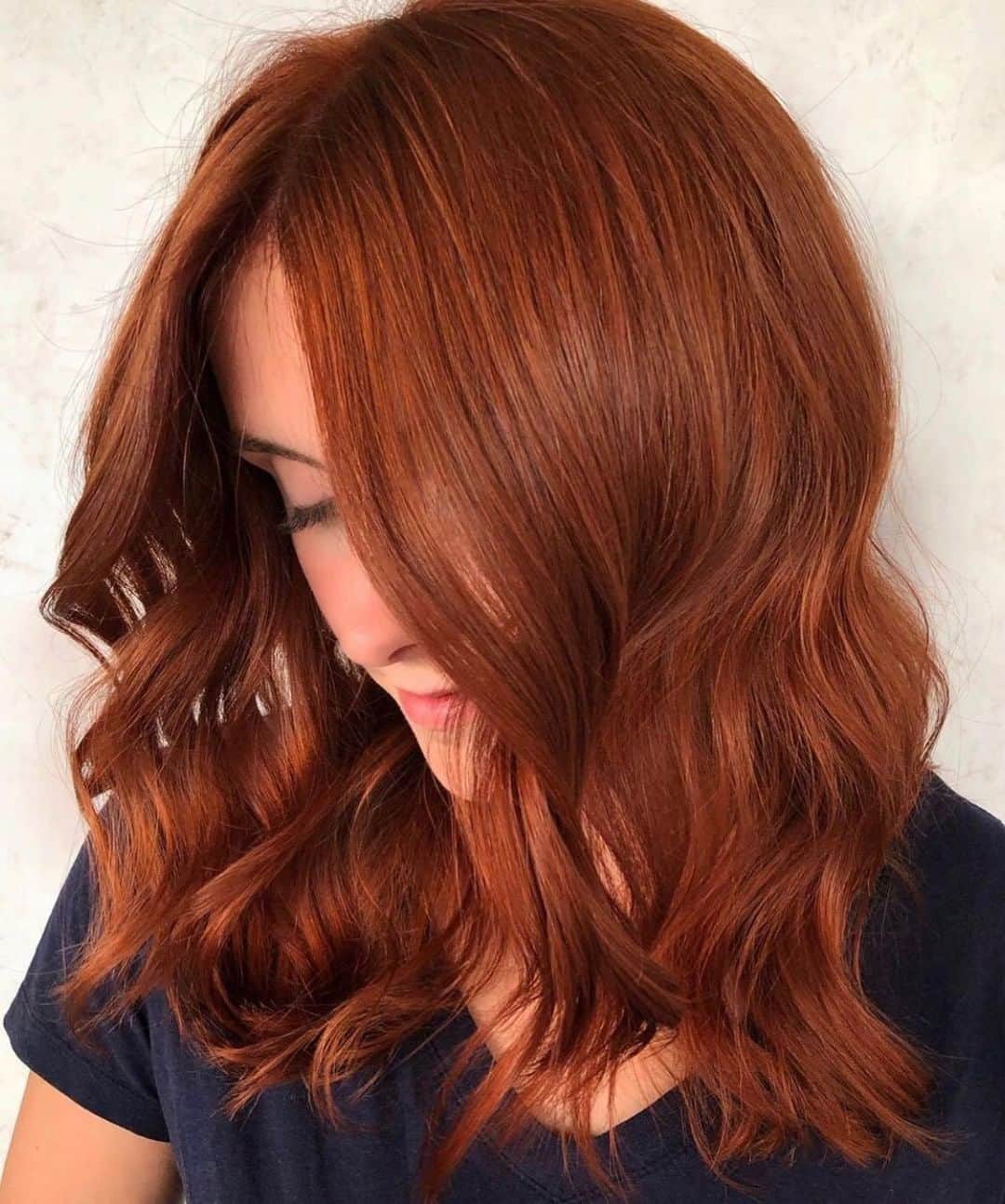 CosmoProf Beautyさんのインスタグラム写真 - (CosmoProf BeautyInstagram)「It's a #CopperHair kind of day🧡⁣ ⁣ @mane_champagne used @joico Lumishine color & prepped using Joico #DefyDamage to create this healthy, radiant copper color 🧡⁣ ⁣ #repost #cosmoprofbeauty #joicohair #licensedtocreate #redhairlove #redhaircolor #haircolorinspo #copperhaircolor」8月1日 5時45分 - cosmoprofbeauty