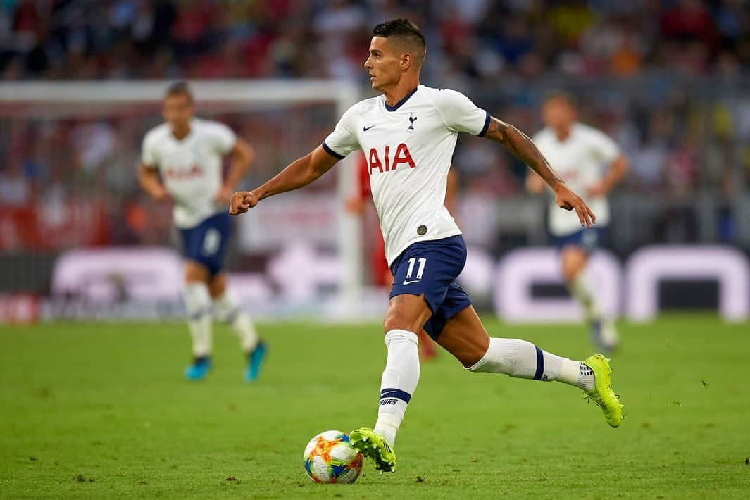 エリク・ラメラさんのインスタグラム写真 - (エリク・ラメラInstagram)「Great feeling for the team before the start of the season 💪👏 Buenas sensaciones para el equipo antes del comienzo de la temporada 💪👏 #coys #audicup2019 #ms17captain?😮🤣」8月1日 6時42分 - eriklamela