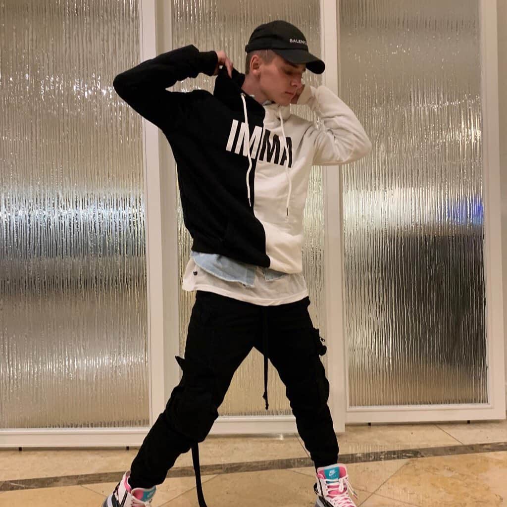 WilldaBeastさんのインスタグラム写真 - (WilldaBeastInstagram)「New at @buildabeast ...