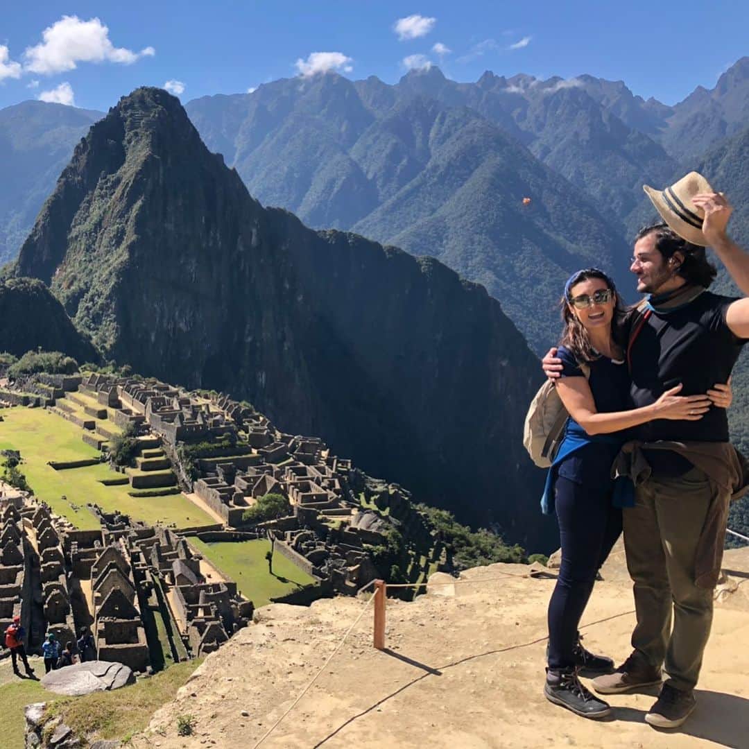 ファチマ・ベルナルデスさんのインスタグラム写真 - (ファチマ・ベルナルデスInstagram)「Quando cheguei a Machu Picchu, não sabia o que dizer. Continuo sem saber, mas nunca esquecerei o que sentimos lá. #gratidao #cadaminutoimporta #machupicchu #peru」8月1日 8時35分 - fatimabernardes