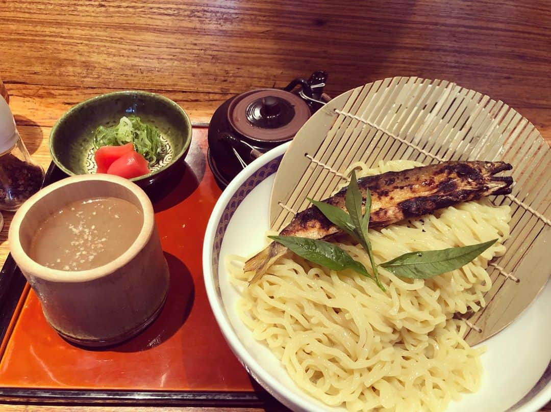 岩橋良昌さんのインスタグラム写真 - (岩橋良昌Instagram)「最強か #鮎ラーメン #涼ラーメン #二子玉川」8月1日 14時12分 - maeeeeen1084