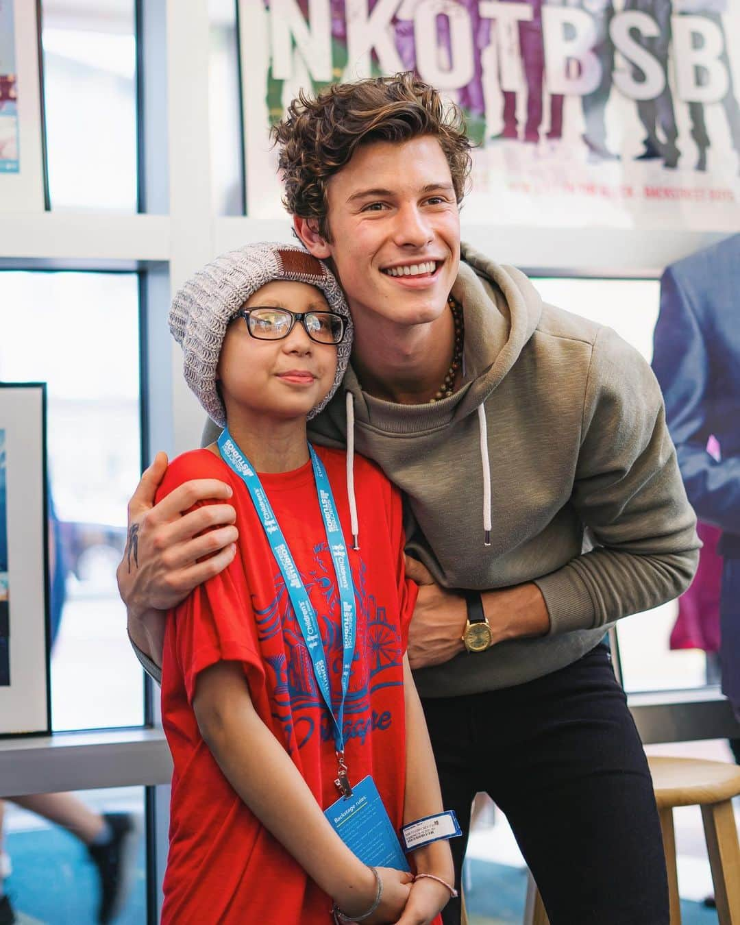 ライアン・シークレストさんのインスタグラム写真 - (ライアン・シークレストInstagram)「Such an incredible day at @ChildrensATL with back-to-back visits from @ShawnMendes and @AlessiasMusic! The kids will be wearing those smiles for a very long time. Thank you both for making this happen :)」8月1日 9時21分 - ryanseacrest