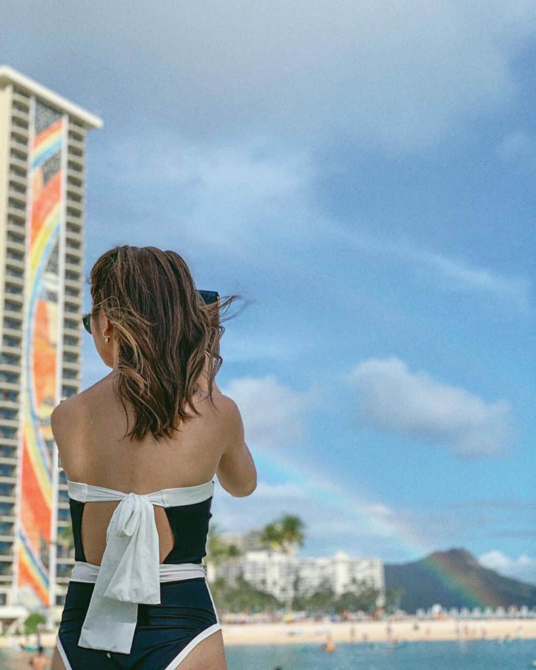 大口智恵美さんのインスタグラム写真 - (大口智恵美Instagram)「昨日は虹を2回も見れました♡ 今日も見れるかなー🌈 #trip #hawaii #happy #instagood」8月1日 9時38分 - chemiiiii