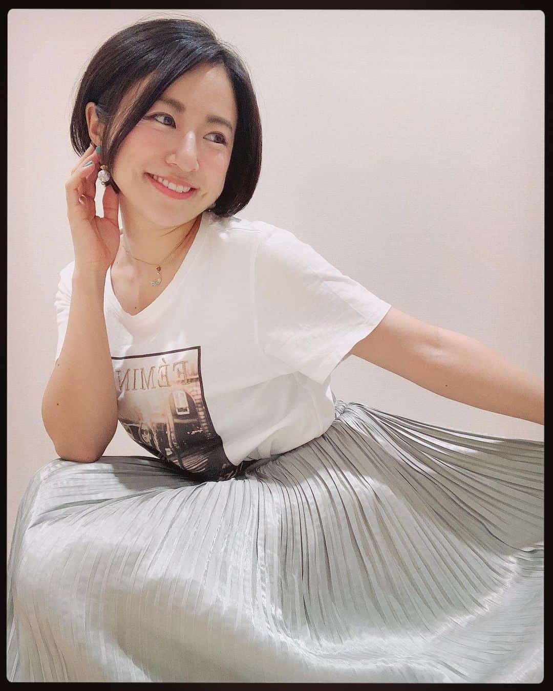 神園さやかさんのインスタグラム写真 - (神園さやかInstagram)「8月も素敵な時間に✨ #japan #August  #tops #ZARA #skirt #cecilmcbee」8月1日 10時19分 - sayaka.kamizono