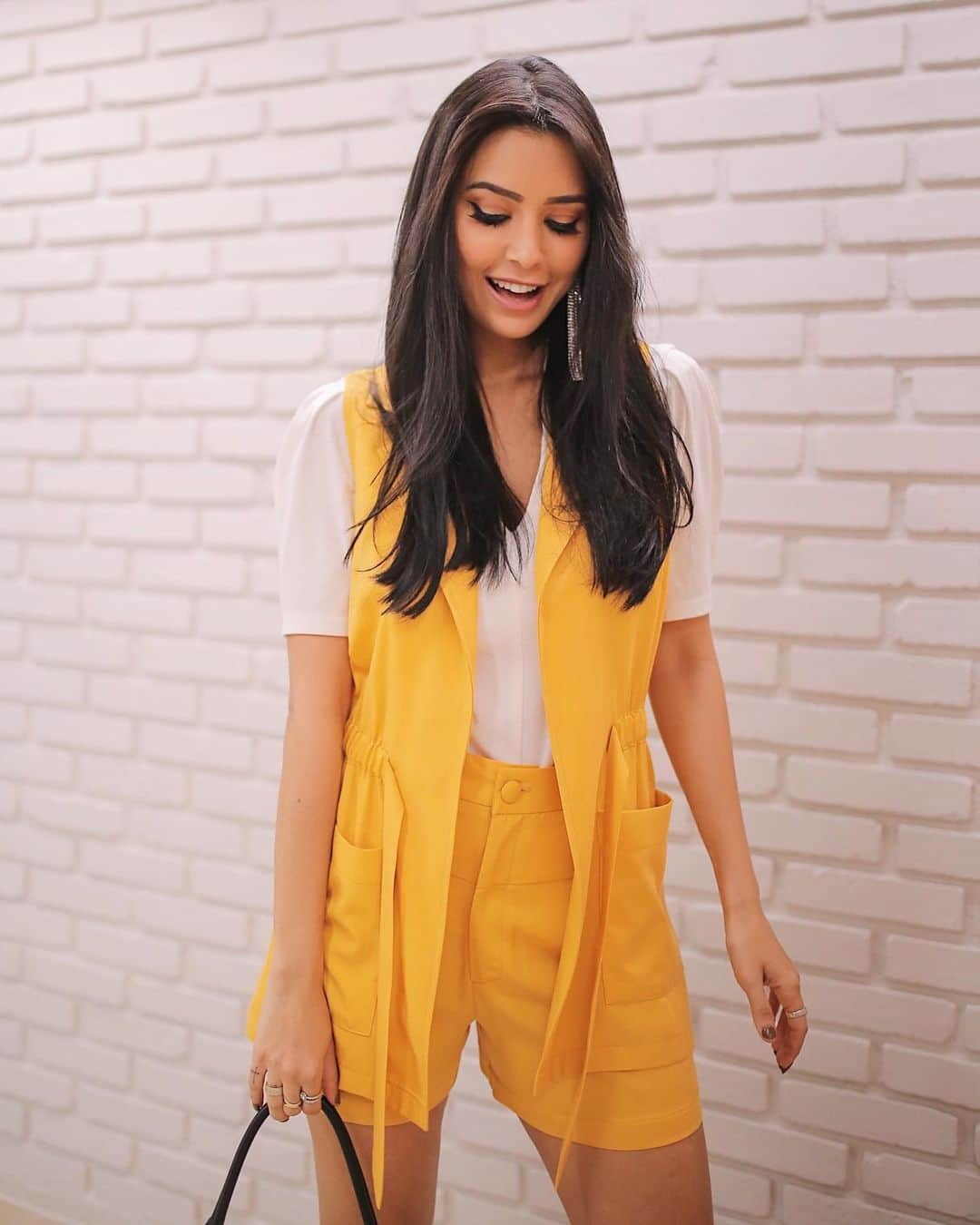 Gabriela Salesさんのインスタグラム写真 - (Gabriela SalesInstagram)「Yellow Mood 💛💛💛 - @donnaritzoficial」8月1日 10時30分 - ricademarre