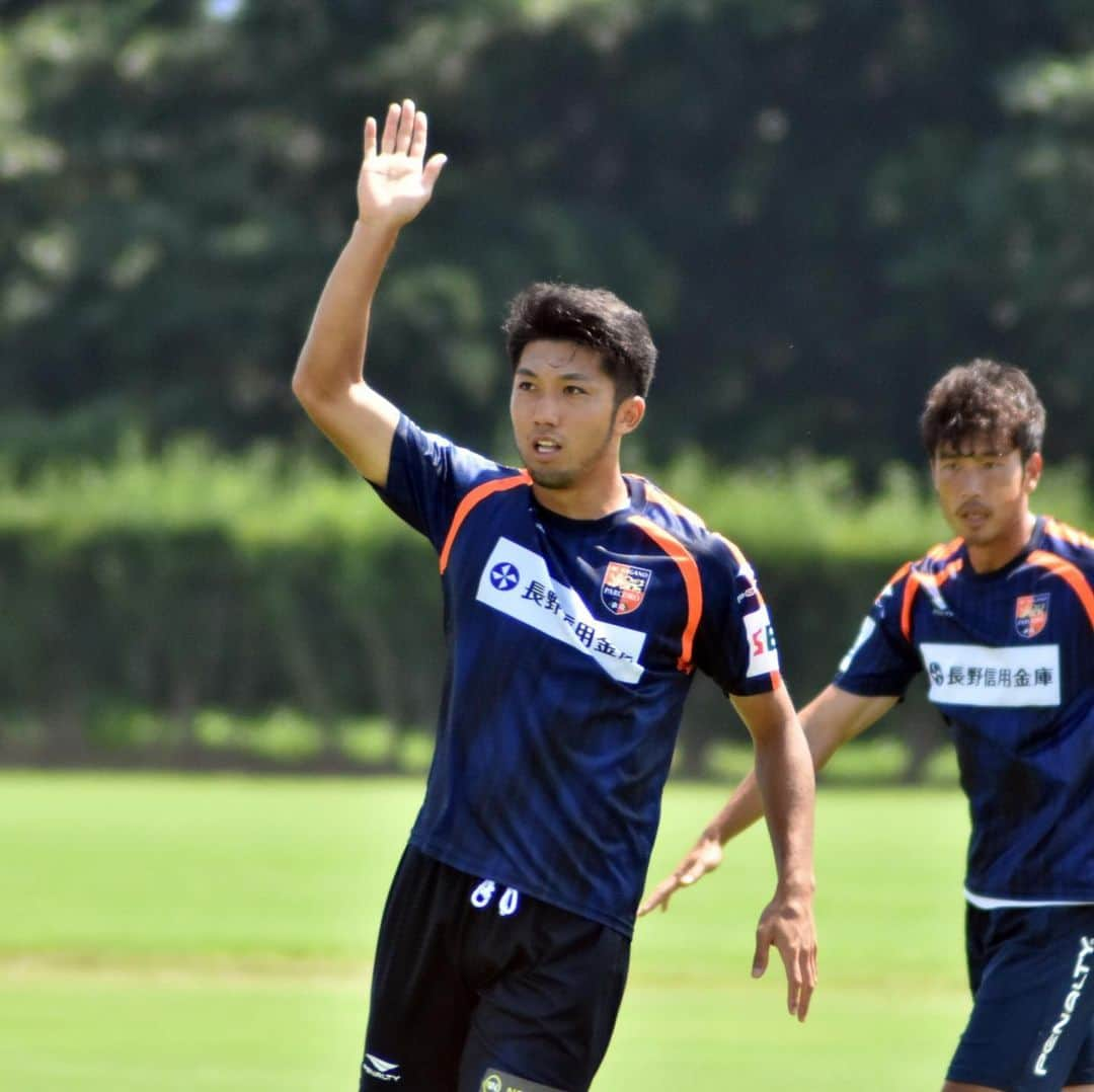 AC長野パルセイロさんのインスタグラム写真 - (AC長野パルセイロInstagram)「. 8.1 #training ☀️ . 全ては、勝つために。 . #浦上仁騎 #明神智和 #阿部伸行 #國領一平 #津田知宏 #立川小太郎 #吉村弦 #松原優吉 #内野貴志 #大島嵩弘 #acnp #ac長野パルセイロ #長野 #パルセイロ #jリーグ」8月1日 11時51分 - acnaganoparceiro.official