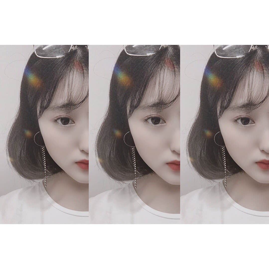 のインスタグラム：「🤓 メガネ曇りすぎてて あみちゃんが拭いてくれた日❤️  #얼스타그램 #셀스타그램 #일본사람 #일본인 #단발머리 #옷스타그램 #여친룩 #오오티디 #코디 #데이리룩」