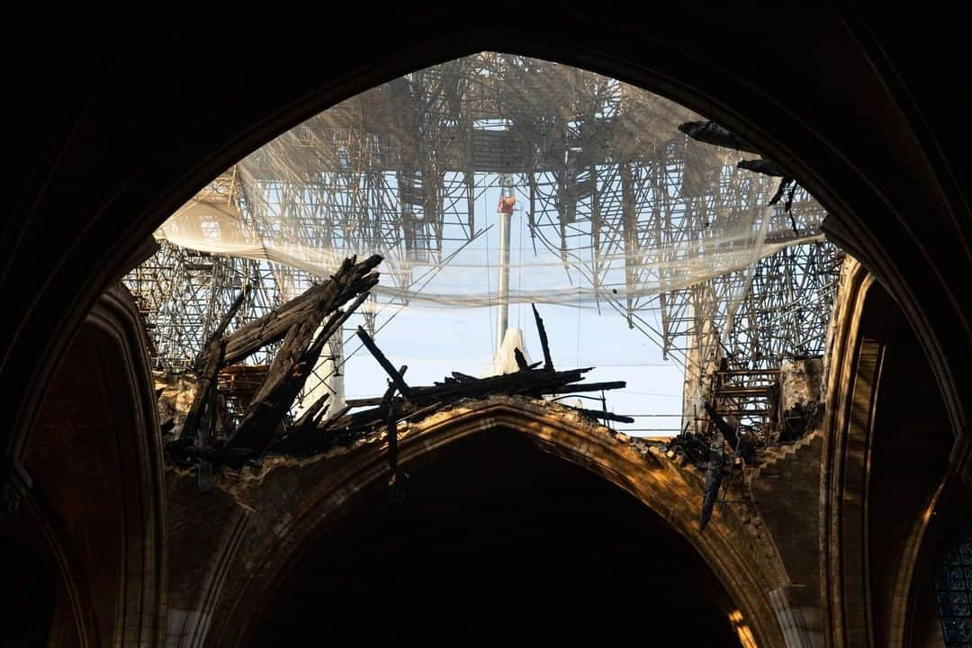 TIME Magazineさんのインスタグラム写真 - (TIME MagazineInstagram)「By the time the April fire at #NotreDame in Paris was extinguished, the roof had melted in the high heat. Made from hundreds of tons of lead, it had dispersed toxic particles across nearby streets and buildings, and into the cathedral itself. Environmental group Robin des Bois has accused authorities in #Paris of doing too little to mitigate the risks of lead poisoning after the blaze, alleging that city authorities and the diocese allowed residents, visitors and workers to be exposed to a “toxic fallout.” The lawsuit alleges the city knowingly put people in danger by doing too little to tackle the fallout. Now, several schools are reportedly being “deep cleaned” to remove lead. Go inside the fight over how Notre Dame should rise from the ashes at the link in bio. Photograph by @pzachmann—@magnumphotos for TIME」8月1日 22時30分 - time