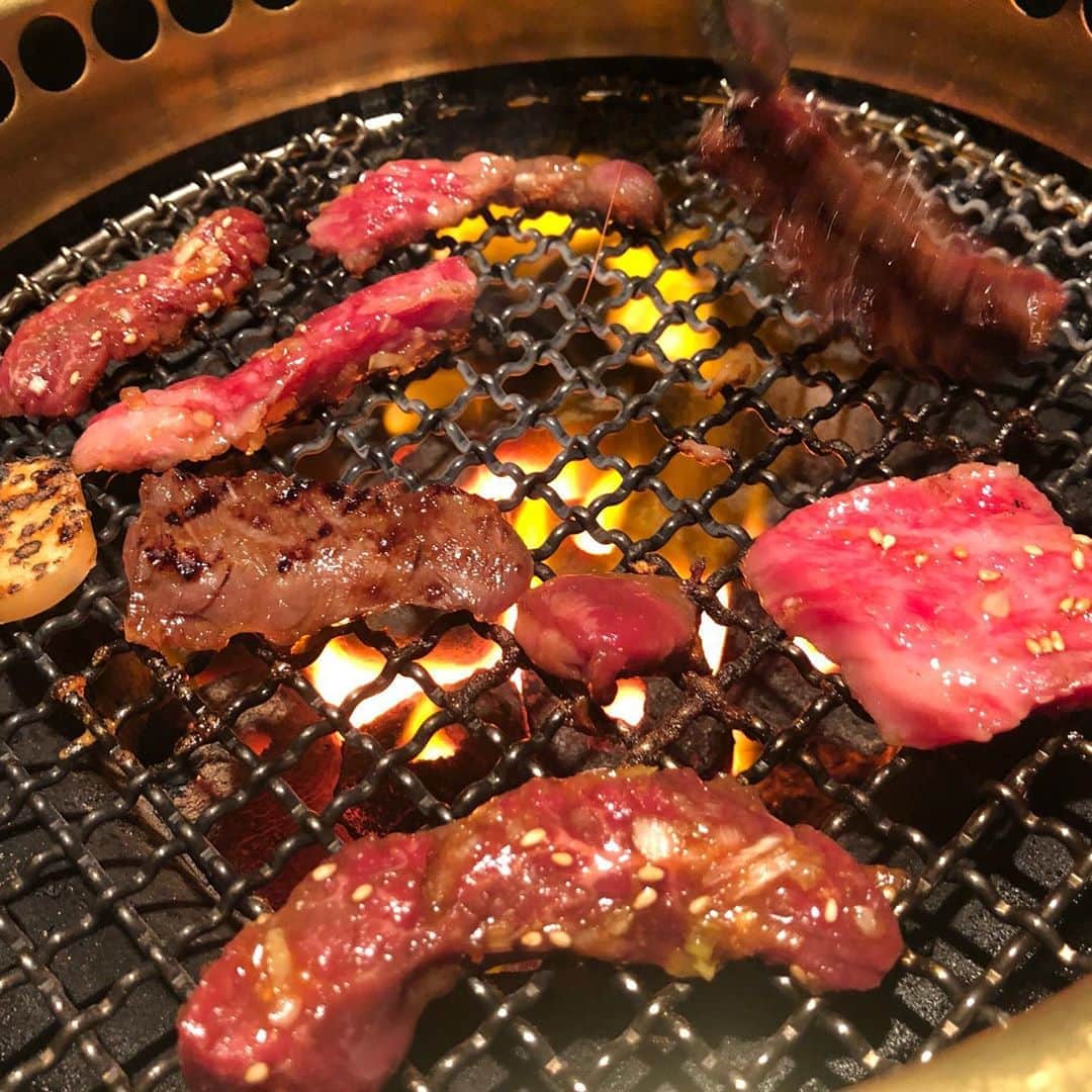高嶋ちさ子さんのインスタグラム写真 - (高嶋ちさ子Instagram)「一応記録なので、お伝えします 4夜連続焼肉 今日はたまプラーザにて。 私は控えめにしました。」8月1日 22時40分 - chisakotakashima