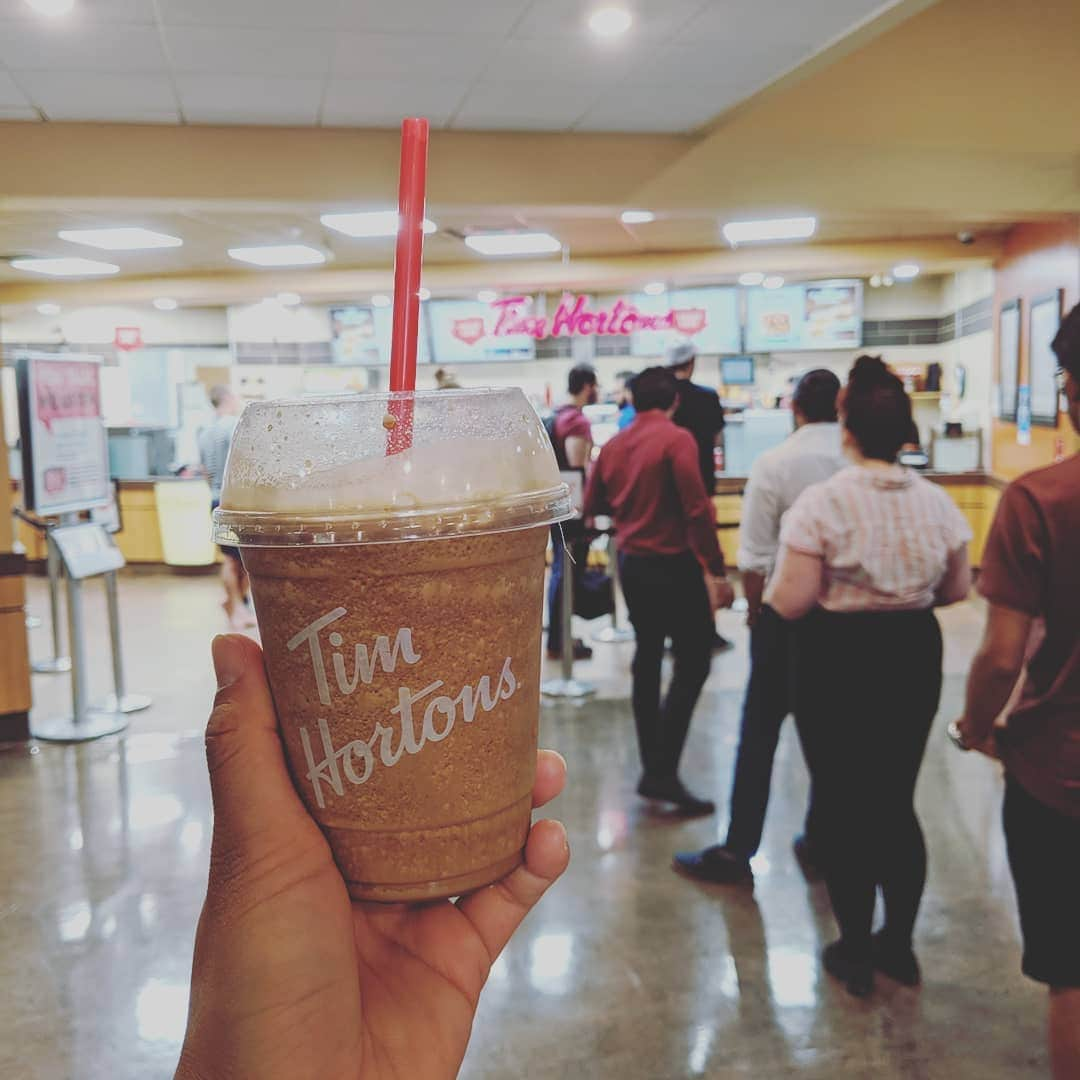 山田幸代さんのインスタグラム写真 - (山田幸代Instagram)「New favourite🥤 Tim Hortons ice cap made with chocolate milk 😍👍🏻 #chocolatemilk  #icecap  #timhortons  #canada」8月1日 22時46分 - lacrosseplayer_sachiyoyamada