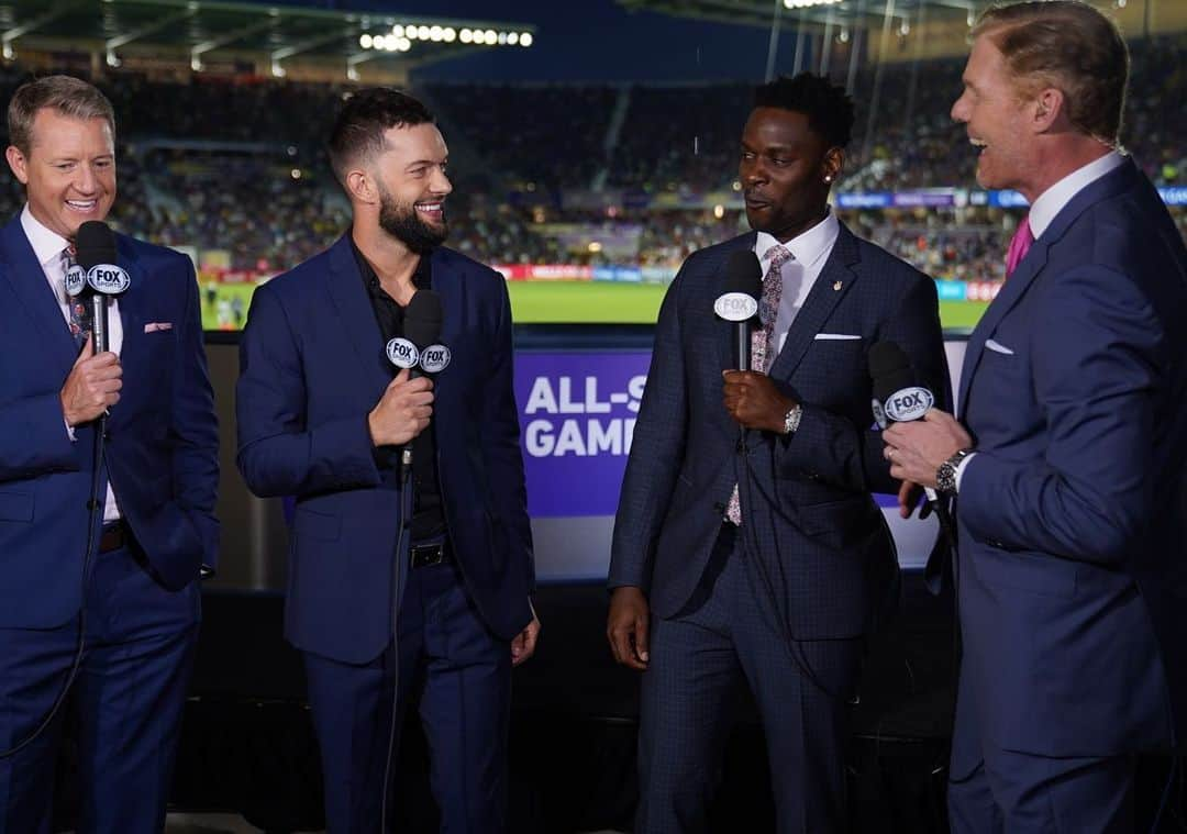 ファーガル・デヴィットさんのインスタグラム写真 - (ファーガル・デヴィットInstagram)「⚽️ @fs1 @mls @orlandocitysc」8月1日 22時49分 - finnbalor