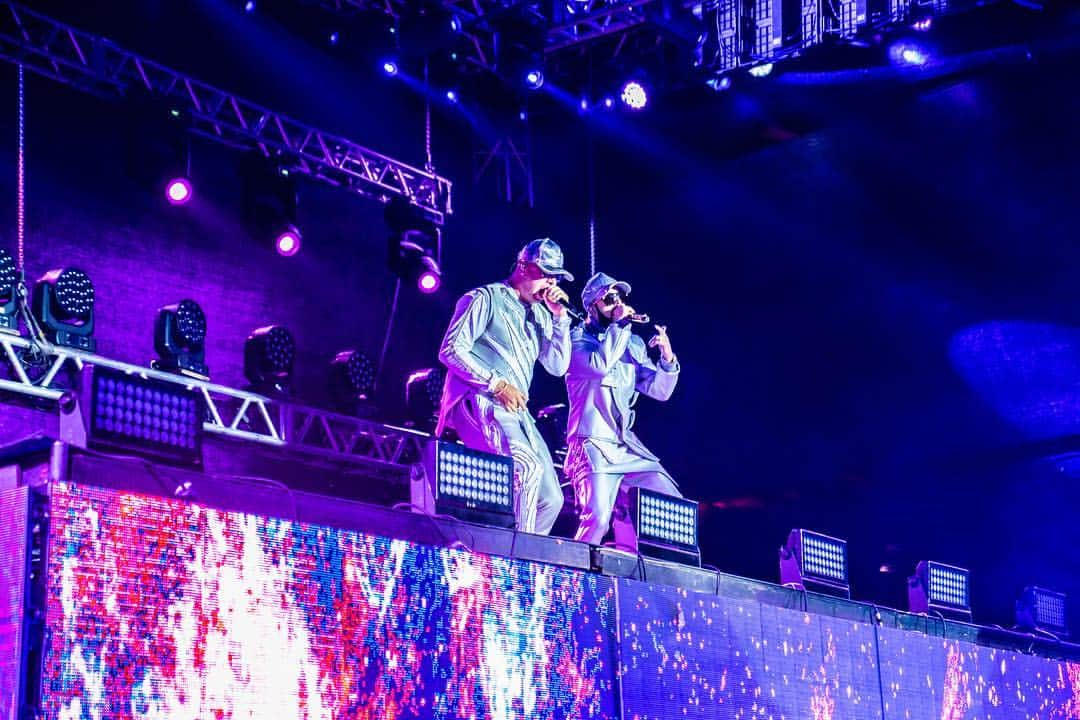 ウィシン&ヤンデルさんのインスタグラム写真 - (ウィシン&ヤンデルInstagram)「Gracias #Bogota y #Cali energía increíble! #Wisin #wisinYyandel #Yandel」8月1日 14時33分 - wisinyyandel