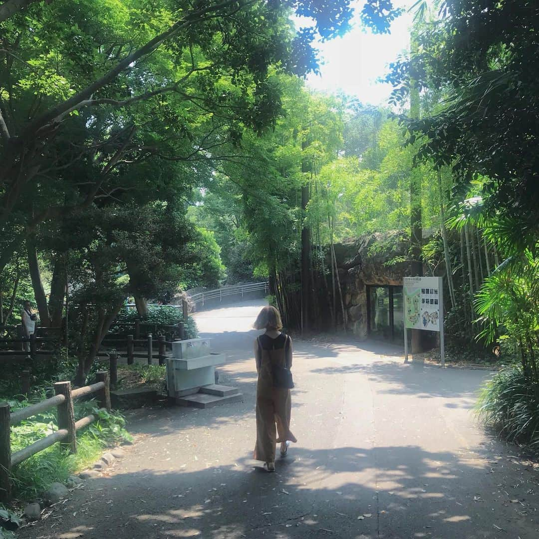 岡田ロビン翔子さんのインスタグラム写真 - (岡田ロビン翔子Instagram)「もう8月だ🌱🌱」8月1日 14時33分 - i_am_robin0315