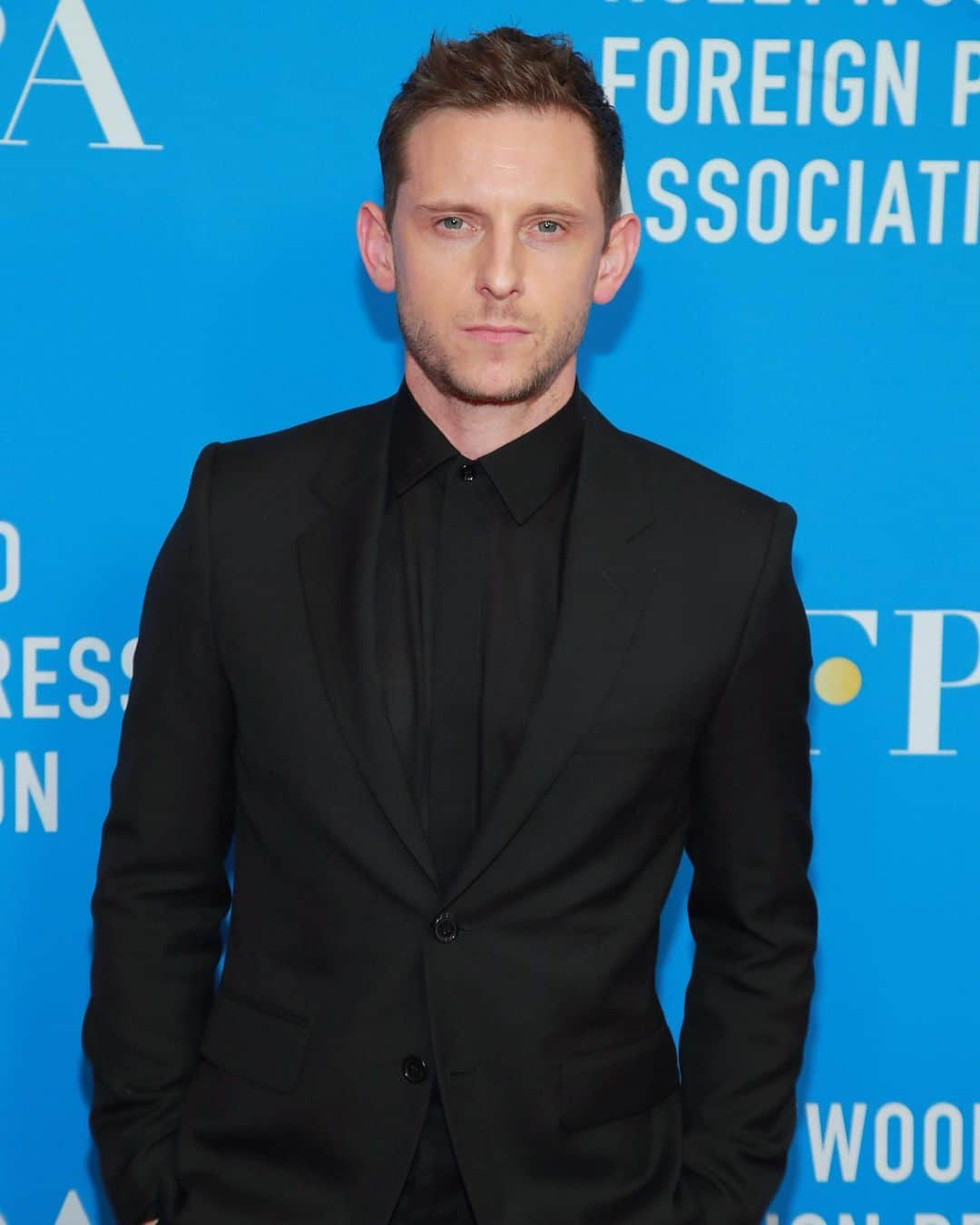 Just Jaredさんのインスタグラム写真 - (Just JaredInstagram)「@rocketmanmovie costars Jamie Bell & @taron.egerton hit the red carpet together for the Hollywood Foreign Press Association’s Grants Banquet! #TaronEgerton #JameBell Photos: Getty」8月1日 14時47分 - justjared