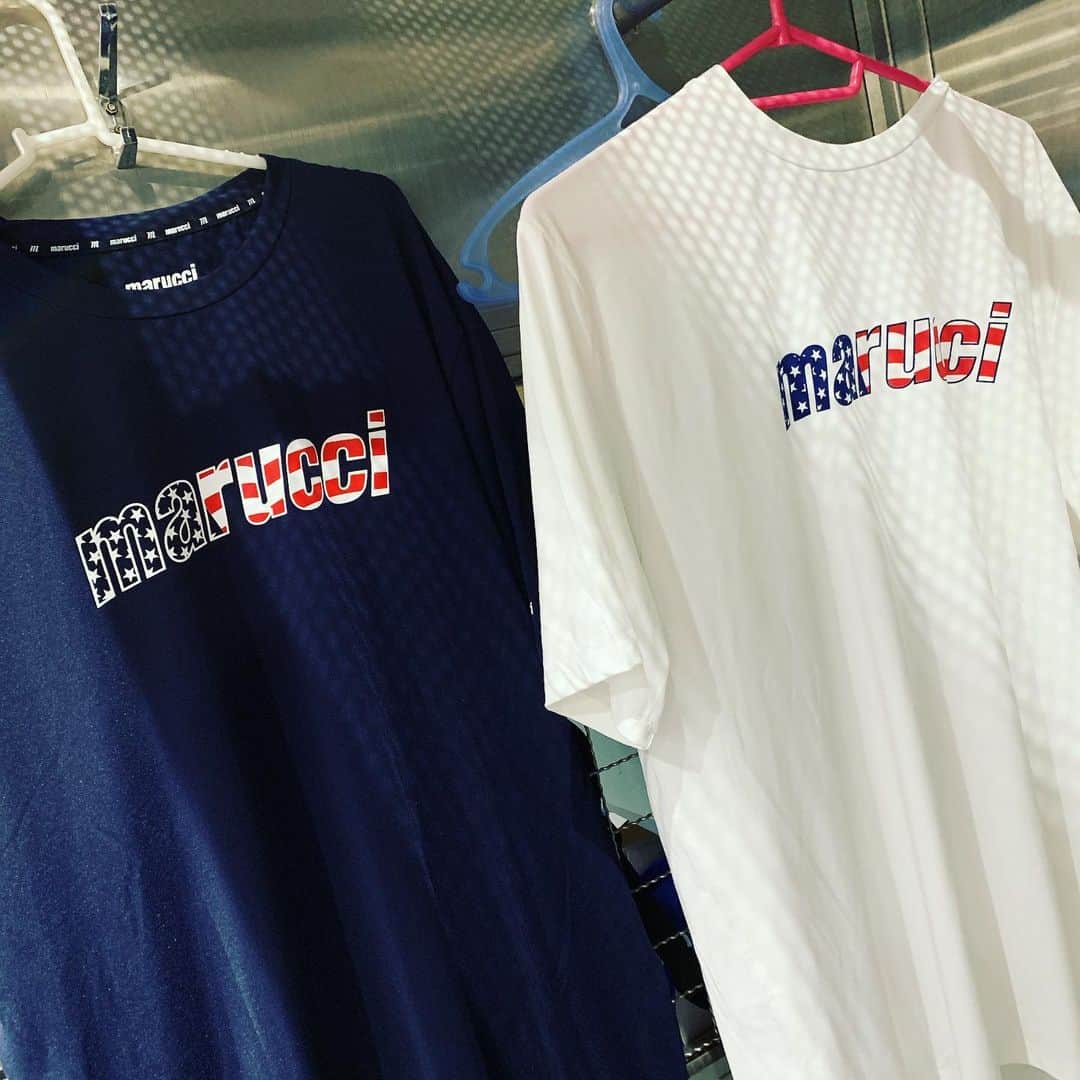 石川雄洋のインスタグラム：「New item！！ Thanks❤︎ * #石川雄洋 #marucci #横浜スタジアム」