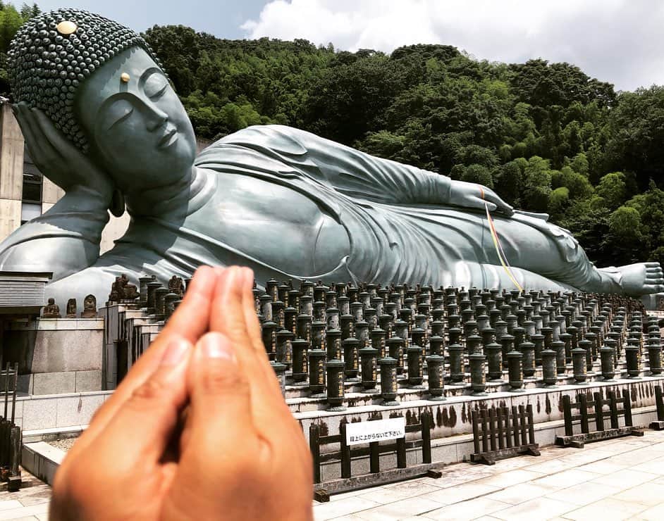 のインスタグラム：「散歩がてらに...🙏 #南蔵院 #釈迦涅槃像 #大聖不動明王  #七福神」