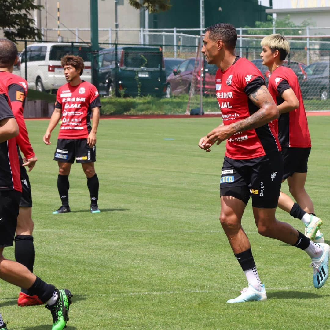 ジェイ・ボスロイドさんのインスタグラム写真 - (ジェイ・ボスロイドInstagram)「After the international break we are back to work with a big game away to Hiroshima! Can’t wait! 💪🏽🙏🏽 We believe 👊🏽 #consadole#team#together#win#belief#determination#striveforgreatness#blessed#hardwork#dedication#soccer#football#training#japan#jleague#adidas#adidastokyo」8月1日 15時47分 - jaybothroyd