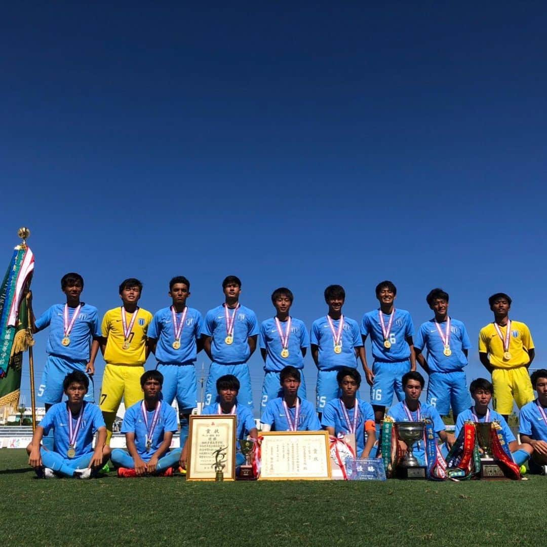 日本テレビ「日テレサッカー」さんのインスタグラム写真 - (日本テレビ「日テレサッカー」Instagram)「【神奈川・#桐光学園 初優勝🏆】 . 試合終了ラストで #神田洸樹 の劇的ゴール⚽️ . この模様は今夜の #newszero で放送予定📺  #高校サッカー #インターハイ #夢ツナグ未来 #キタゼ選手権 #日テレ #日テレサッカー」8月1日 16時35分 - ntv_football