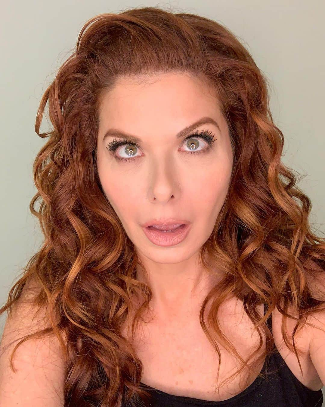 デブラ・メッシングさんのインスタグラム写真 - (デブラ・メッシングInstagram)「The many faces of Grace.」8月1日 16時39分 - therealdebramessing