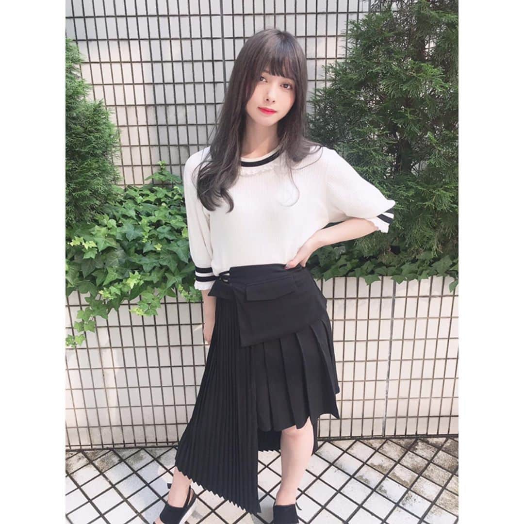 羽島めいさんのインスタグラム写真 - (羽島めいInstagram)「変わったスカートのデザイン。 （@trifle_official）  #神宿 #羽島めい #原宿 #スカート #ファッション #trifle #Instagram」8月1日 16時56分 - mei__kmyd