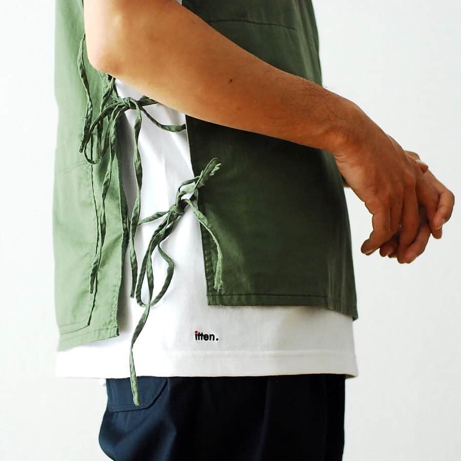 wonder_mountain_irieさんのインスタグラム写真 - (wonder_mountain_irieInstagram)「_ itten. / イッテン "itten 11 H vest" ￥14,040- _ 〈online store / @digital_mountain〉 https://www.digital-mountain.net/shopdetail/000000006618/ _ 【オンラインストア#DigitalMountain へのご注文】 *24時間受付 *15時までのご注文で即日発送 *1万円以上ご購入で送料無料 tel：084-973-8204 _ We can send your order overseas. Accepted payment method is by PayPal or credit card only. (AMEX is not accepted)  Ordering procedure details can be found here. >>http://www.digital-mountain.net/html/page56.html _ #itten. #イッテン _ 本店：#WonderMountain  blog>> http://wm.digital-mountain.info _ 〒720-0044  広島県福山市笠岡町4-18  JR 「#福山駅」より徒歩10分 (12:00 - 19:00 水曜定休) #ワンダーマウンテン #japan #hiroshima #福山 #福山市 #尾道 #倉敷 #鞆の浦 近く _ 系列店：@hacbywondermountain _」8月1日 17時17分 - wonder_mountain_