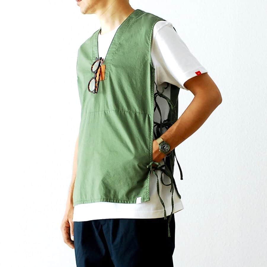 wonder_mountain_irieさんのインスタグラム写真 - (wonder_mountain_irieInstagram)「_ itten. / イッテン "itten 11 H vest" ￥14,040- _ 〈online store / @digital_mountain〉 https://www.digital-mountain.net/shopdetail/000000006618/ _ 【オンラインストア#DigitalMountain へのご注文】 *24時間受付 *15時までのご注文で即日発送 *1万円以上ご購入で送料無料 tel：084-973-8204 _ We can send your order overseas. Accepted payment method is by PayPal or credit card only. (AMEX is not accepted)  Ordering procedure details can be found here. >>http://www.digital-mountain.net/html/page56.html _ #itten. #イッテン _ 本店：#WonderMountain  blog>> http://wm.digital-mountain.info _ 〒720-0044  広島県福山市笠岡町4-18  JR 「#福山駅」より徒歩10分 (12:00 - 19:00 水曜定休) #ワンダーマウンテン #japan #hiroshima #福山 #福山市 #尾道 #倉敷 #鞆の浦 近く _ 系列店：@hacbywondermountain _」8月1日 17時17分 - wonder_mountain_