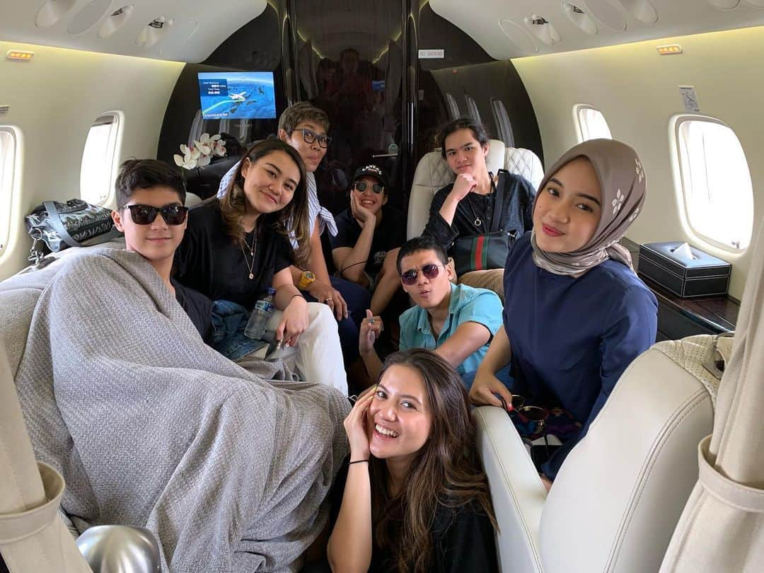 Al Ghazali Köhlerさんのインスタグラム写真 - (Al Ghazali KöhlerInstagram)「Private jet kelas ekonomi 😁」8月1日 17時26分 - alghazali7