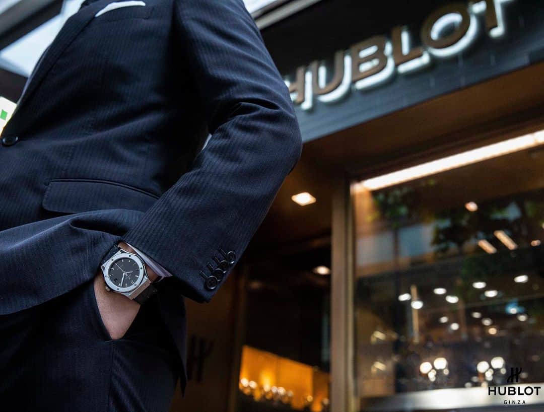ウブロさんのインスタグラム写真 ウブロinstagram ビジネスタイムにちょっと一息 スーツ にも合わせやすい シンプルなグレーのクラシック フュージョンモデル Hublot Classicfusion ウブロ クラシックフュージョン ウブロブティック銀座 Ginza Hublot