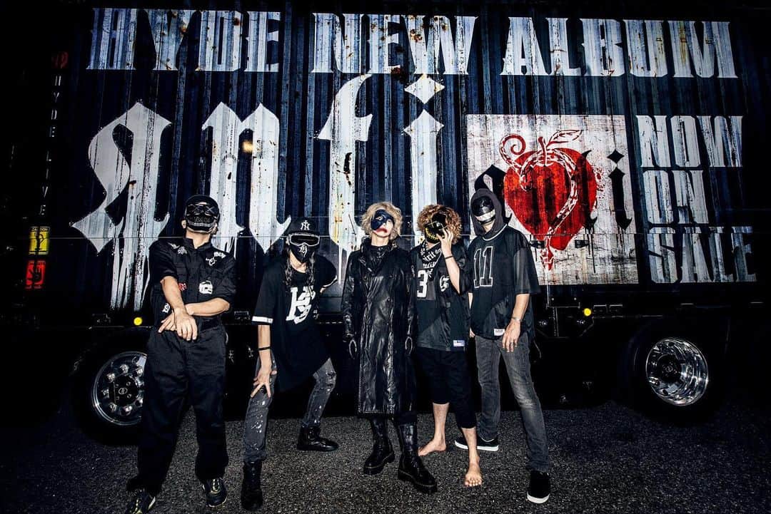 Hydeさんのインスタグラム写真 - (HydeInstagram)「Post number 666 Time to join me in Hell!  #666  #HYDELIVE2019」8月1日 19時06分 - hydeofficial