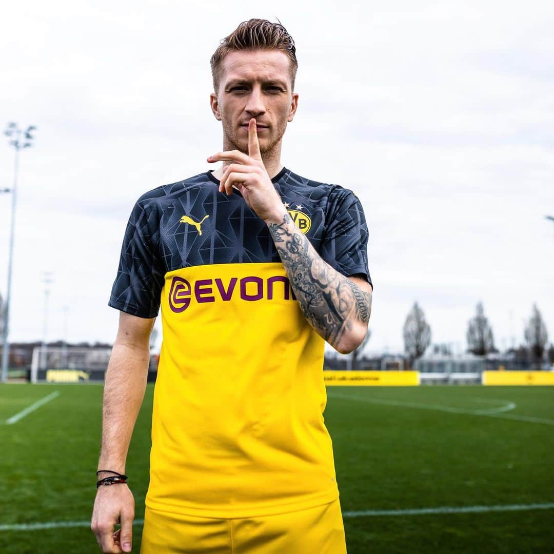 マルコ・ロイスさんのインスタグラム写真 - (マルコ・ロイスInstagram)「Our new tournament kit 2019/20! 🔥 ⠀ ⚠️ @bvb09 ✖️ @pumafootball ⚠️」8月1日 19時08分 - marcinho11