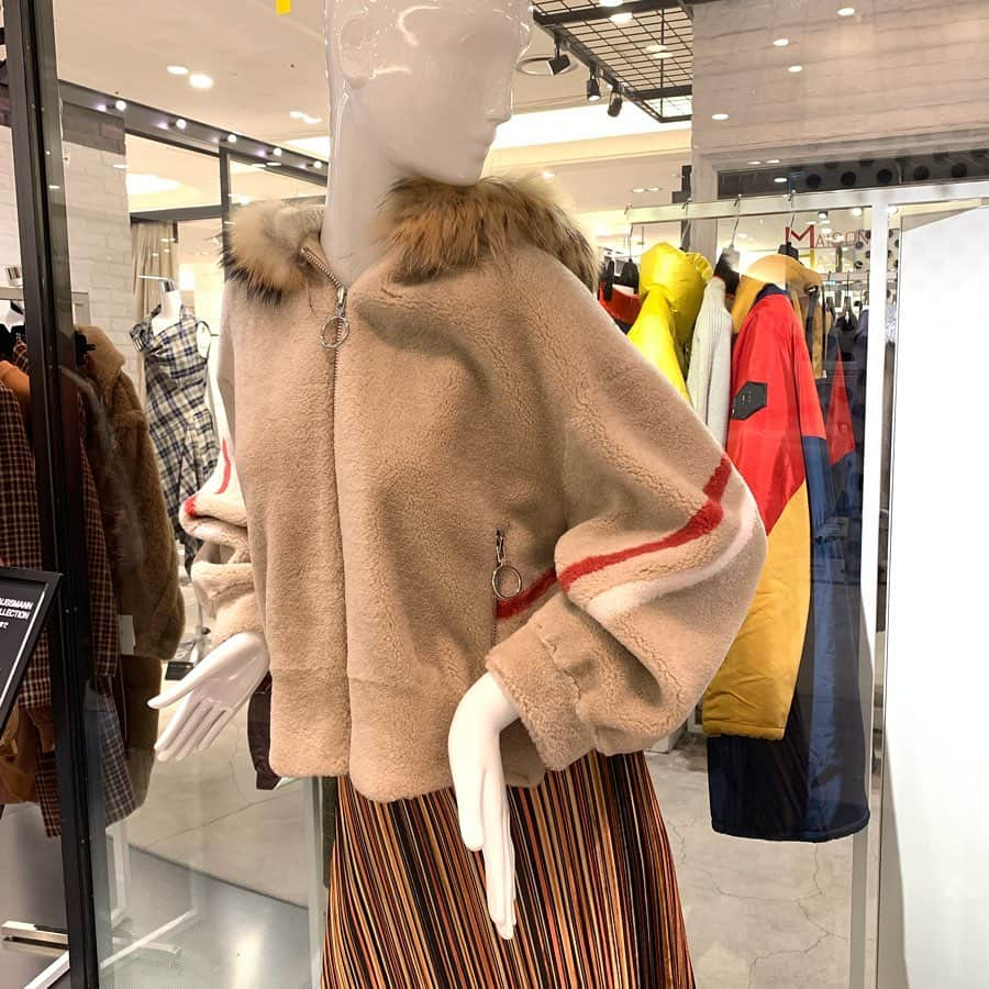 HANKYU.MODEさんのインスタグラム写真 - (HANKYU.MODEInstagram)「MAISON HAUSSMANN AW 2019 COLLECTION At 3F『D.EDIT』 #Hankyu #HANKYUMODE #umedahankyu #阪急うめだ本店 #うめだ阪急 #阪急百貨店 #osaka #umeda #mode #dedit #maisonhaussmann #メゾンオスマン #aw19」8月1日 19時30分 - hankyumode