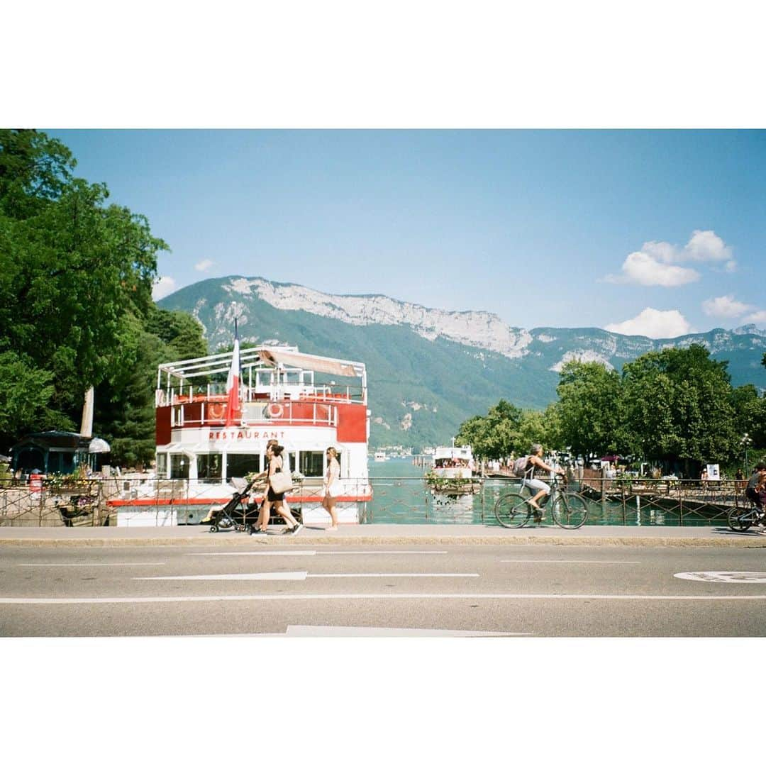 森田想さんのインスタグラム写真 - (森田想Instagram)「🍑🌿 #film #minolta #annecy」8月1日 19時41分 - kokoro_morita