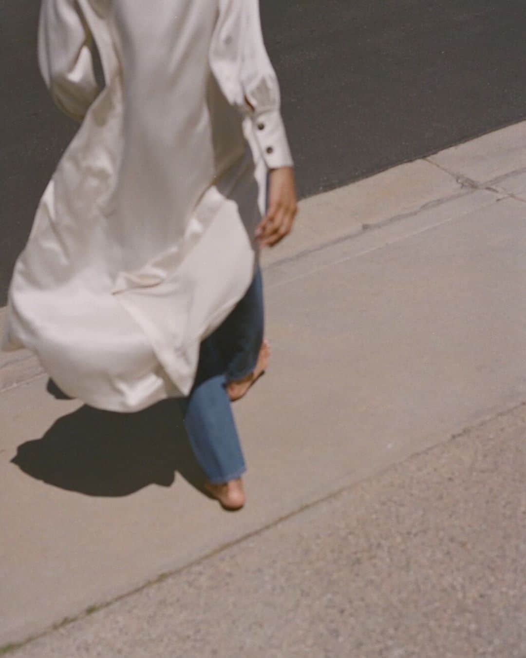 Club Monacoのインスタグラム：「New month, new look. Silk charmeuse dress meets new favorite jeans.」