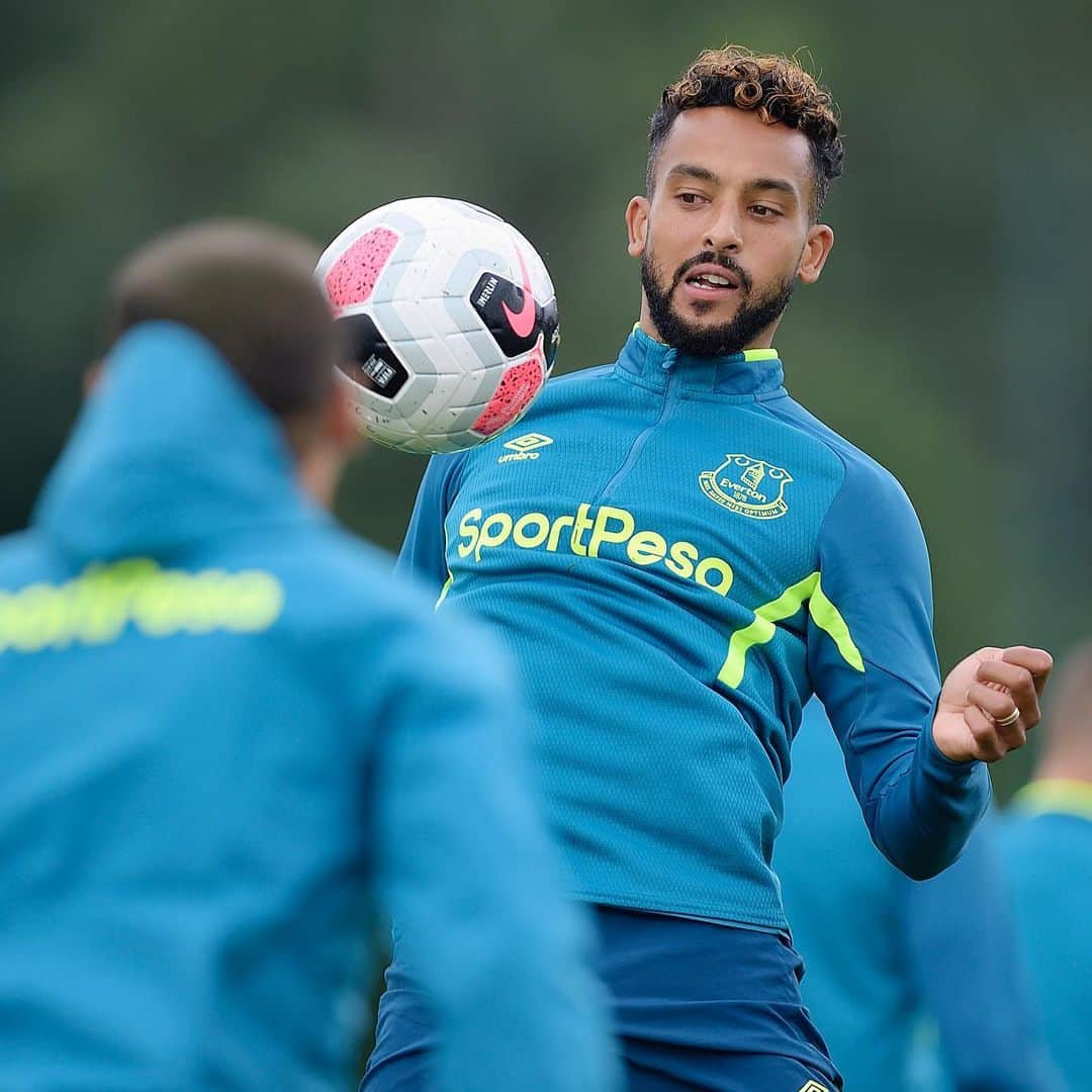 エヴァートンFCさんのインスタグラム写真 - (エヴァートンFCInstagram)「Game faces 🔛 • • • #everton #efc #blues #toffees #nsno #coyb #training #preseason #premierleague #pl」8月1日 20時46分 - everton