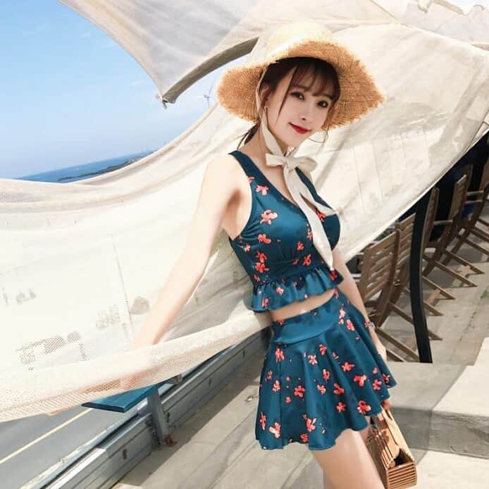 runningpiggy0522さんのインスタグラム写真 - (runningpiggy0522Instagram)「新サイズ 花柄セパレート 体型カバー 2点セット水着 タンキニ ●送料無料【4280円】 ●商品番号【bbmizugi235】 ♥自己紹介のウェブでご購入頂けます♥ ・ ・ #花柄セパレート #セパレートビキニ #runningpiggy #2点セット水着 #セットアップ好き #ビーチビキニ #タンキニ女子」8月1日 20時56分 - runningpiggy0522