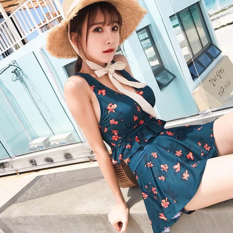 runningpiggy0522さんのインスタグラム写真 - (runningpiggy0522Instagram)「新サイズ 花柄セパレート 体型カバー 2点セット水着 タンキニ ●送料無料【4280円】 ●商品番号【bbmizugi235】 ♥自己紹介のウェブでご購入頂けます♥ ・ ・ #花柄セパレート #セパレートビキニ #runningpiggy #2点セット水着 #セットアップ好き #ビーチビキニ #タンキニ女子」8月1日 20時56分 - runningpiggy0522
