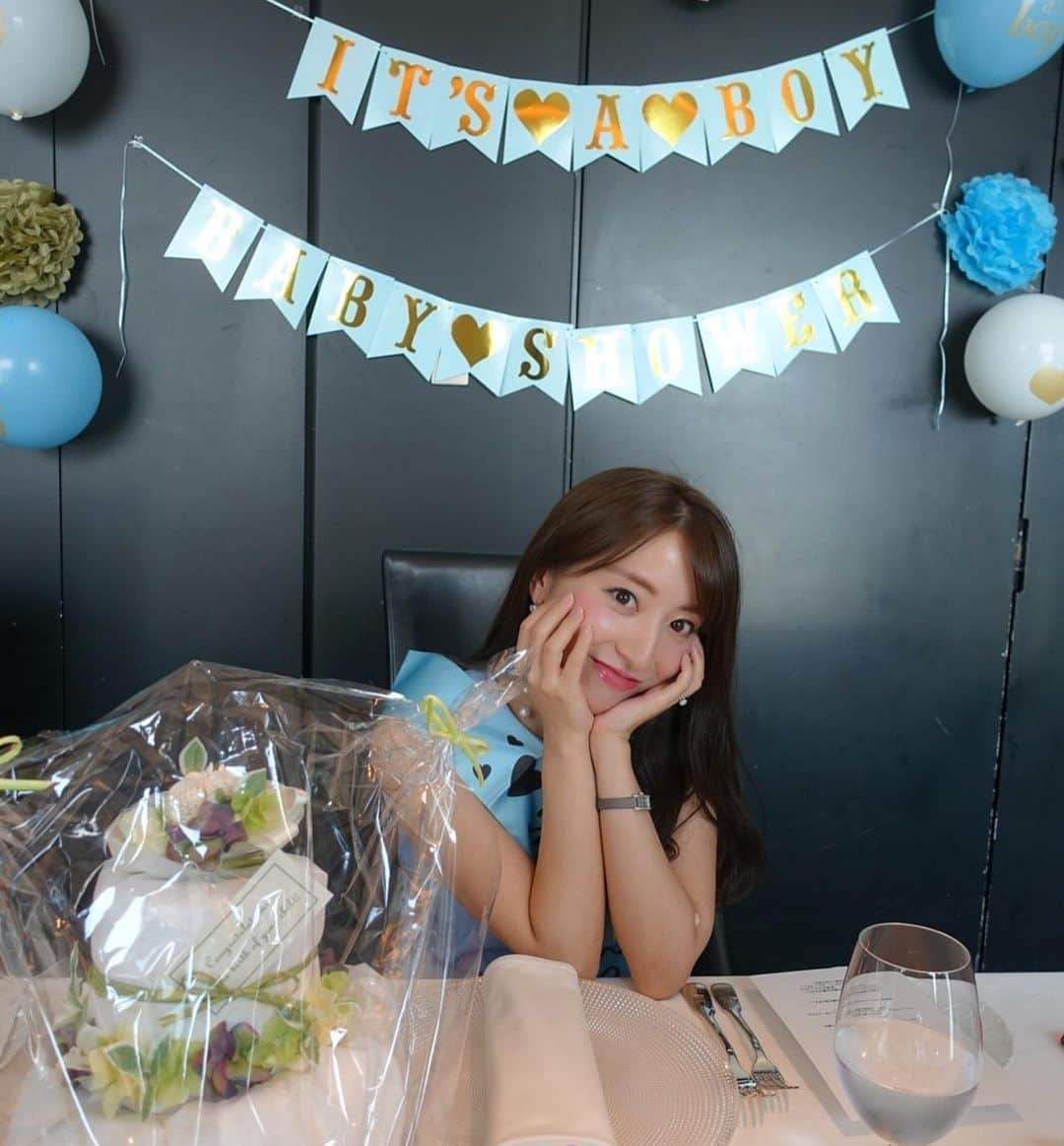 鬼辻麻衣さんのインスタグラム写真 - (鬼辻麻衣Instagram)「💙 baby shower 💙 ・ 👶生まれる前に、みんなで集まれて楽しいひと時でした😚 あさかちゃんベイビーと会えるのが楽しみすぎるよ💙💙 出産がんばってね💪💪💪 #babyshower #blue」8月1日 21時08分 - kitsumai