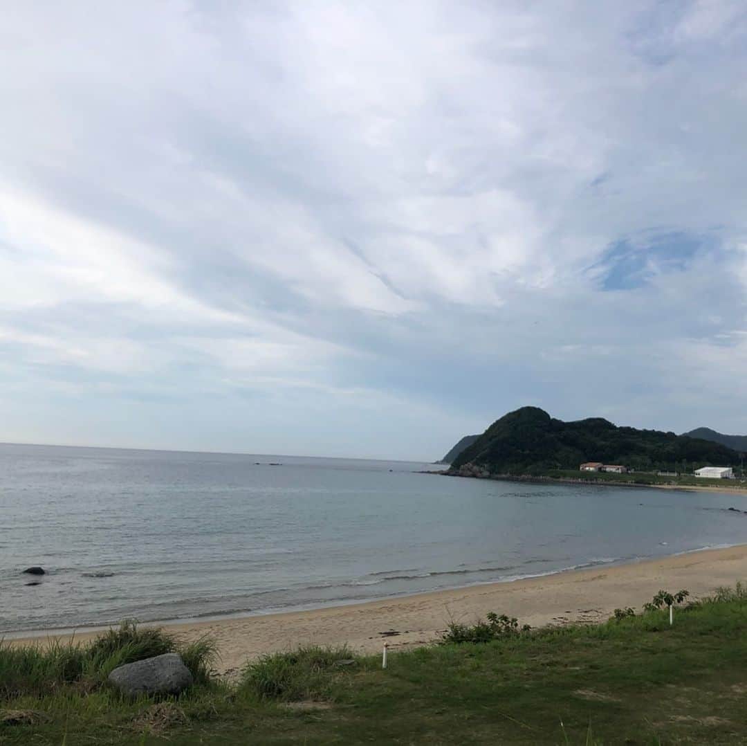 村田倫子さんのインスタグラム写真 - (村田倫子Instagram)「８月です、なつね。 福岡に越した友人に会いにゆきました🏝 最初で最後のちんやを満喫し、糸島を散策。 たのしい…夏を感じてる…」8月1日 21時12分 - rinco1023
