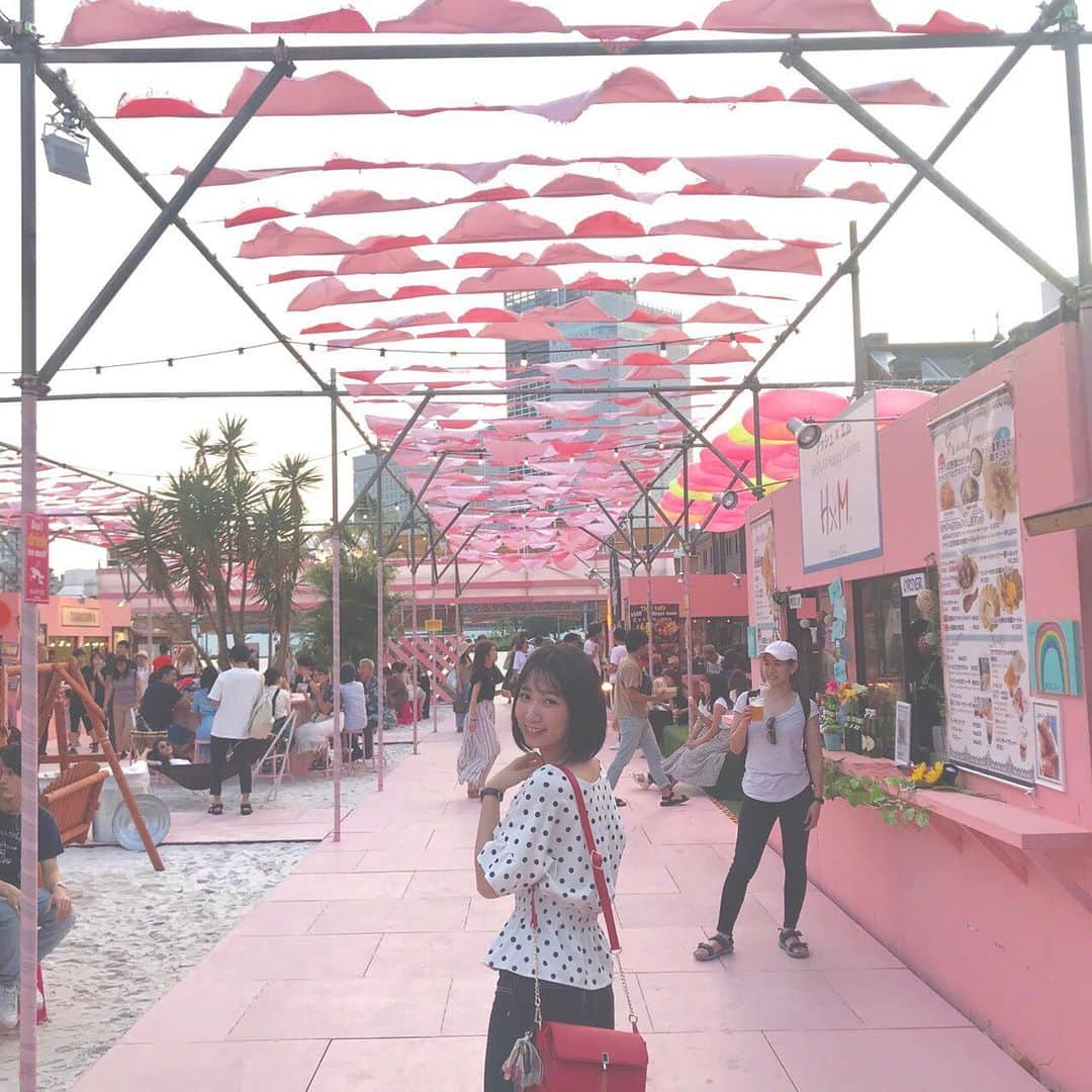 上野優華さんのインスタグラム写真 - (上野優華Instagram)「横浜でお仕事終わりまして、ちょっと散歩しよーと思ったらなんと。。。！赤レンガで素敵なイベントやってた🍻 今日暑かったし最高ですな…。 涼めたよー。🥰 #横浜 #yokohama #赤レンガ #赤レンガ倉庫 #REDBRICK #夏イベント #飲酒タグラム #ビール #ビール女子」8月1日 21時33分 - yuukaueno0205