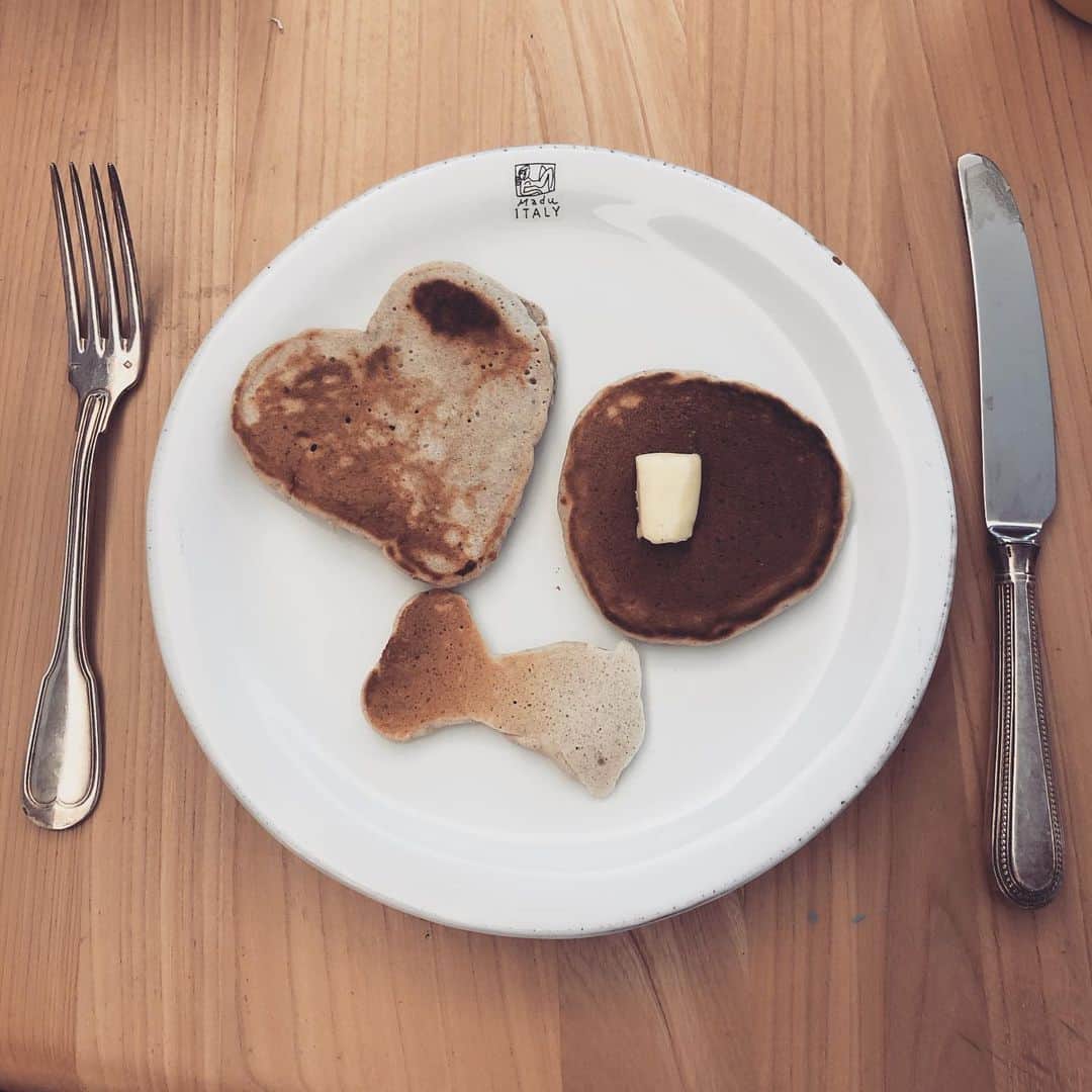 竹下玲奈さんのインスタグラム写真 - (竹下玲奈Instagram)「大人が作ったと思えない…笑 #パンケーキ」8月2日 8時18分 - renatakeshita