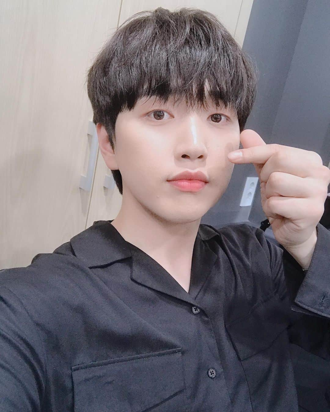 B1A4さんのインスタグラム写真 - (B1A4Instagram)「2019 #MGMA 에서 멋진 무대를 보여준 #산들 🥰  #B1A4 #SANDEUL」8月1日 23時42分 - b1a4ganatanatda